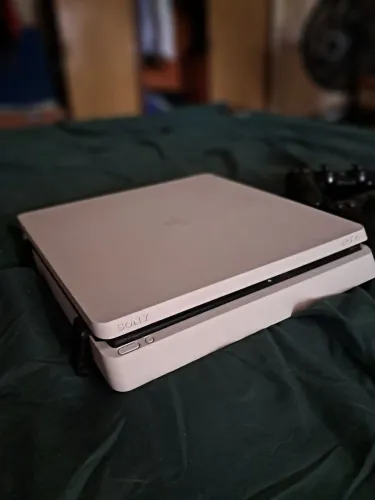 Ps4 branco desbloqueado