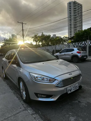 Ford Focus Fastback Se/se Plus 2.0 Flex Aut. 2016