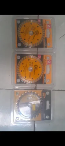 Disco de corte de porcelanato e disco de corte de madeira