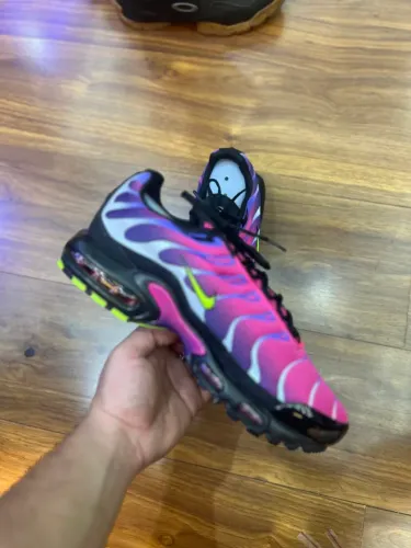 Tênis Air Max Tn " Fireberry Importado novo na Caixa Disponível No Tamanho 38 AO 43