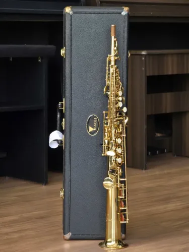 Sax Soprano Eagle SP502 - Praticamente novo #3033310271