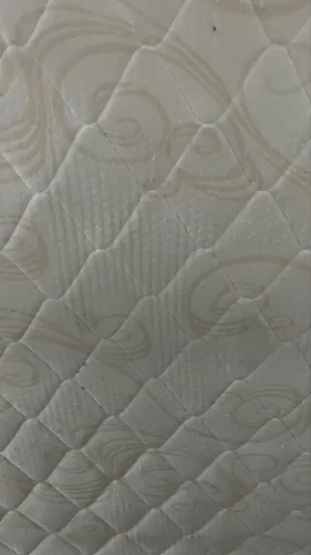 Vendo cama box casal com pillow 65 cm de altura