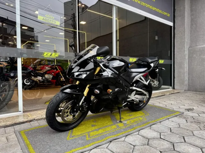 HONDA CBR 600 RR 2012