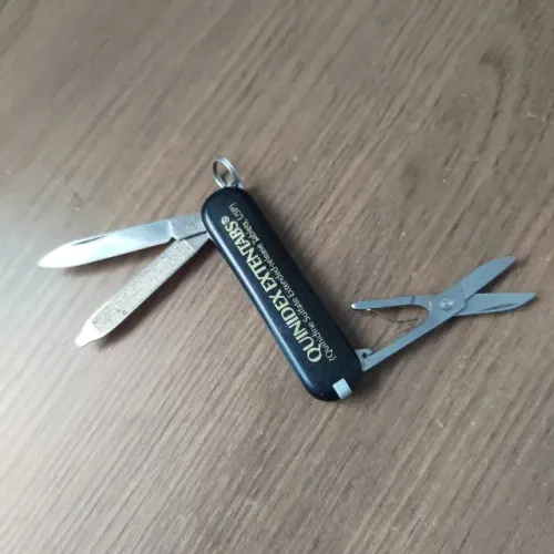 VT6344 - Canivete Suíço Victorinox Classic SD Preto