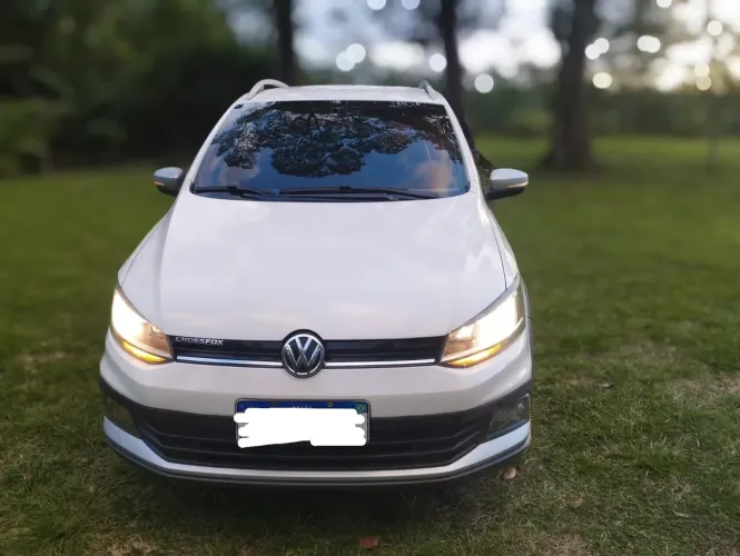 Volkswagen Crossfox 1.6 T. Flex 16V 5P 2015