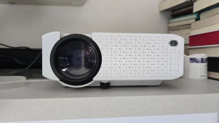 Projetor Multilaser com Chromecast