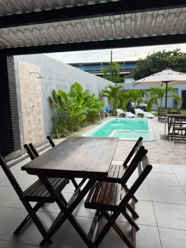 Espaço de lazer com picina