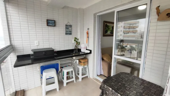 Apartamento 02 dormitórios - Mobiliado - Vista Mar - Bairro: Caiçara