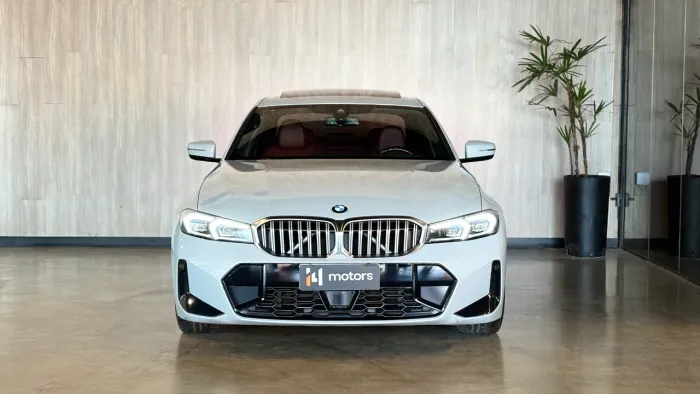 BMW 320I A 2.0 TB M Sport Activeflex 16V 4P 2024