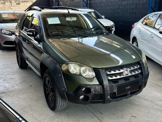 Fiat Palio Weekend Adventure Locker 1.8 Flex 2010