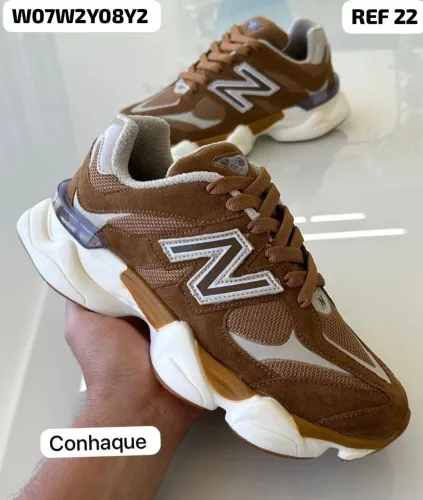 Tênis New balance caramelo bem confortável