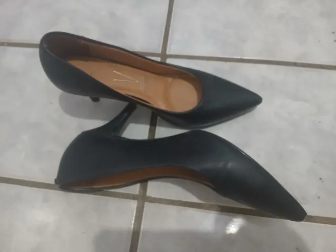 Scarpin Vizzano preto