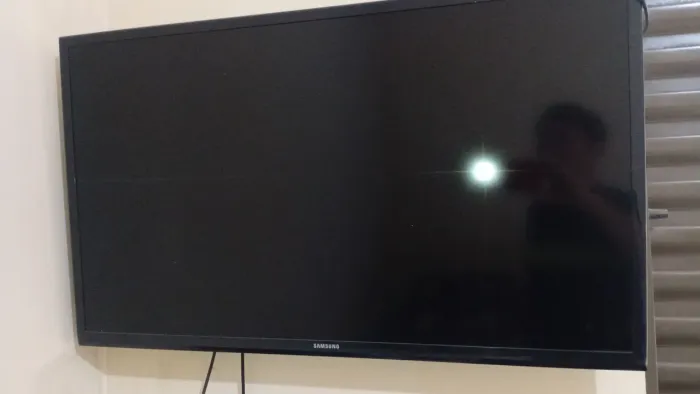 Vendo televisão Samsung full HD 