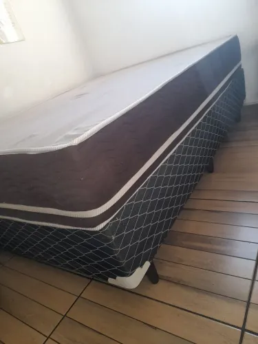 Base mais colchão de casal padrão !