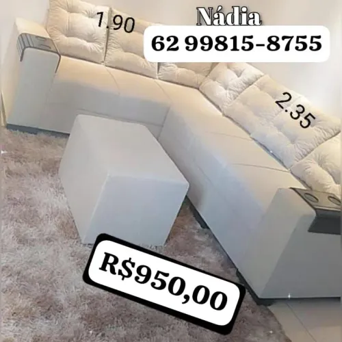 Sofá bege claro