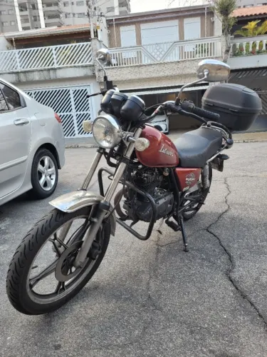 Suzuki Intruder 125 - 2013 toda revisada