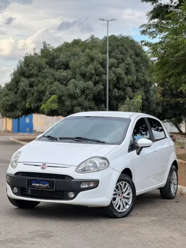 Fiat Punto Attractive 1.4 Fire Flex 8V 5P 2015