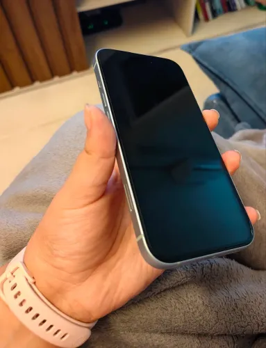 iPhone 15 ? 128GB
