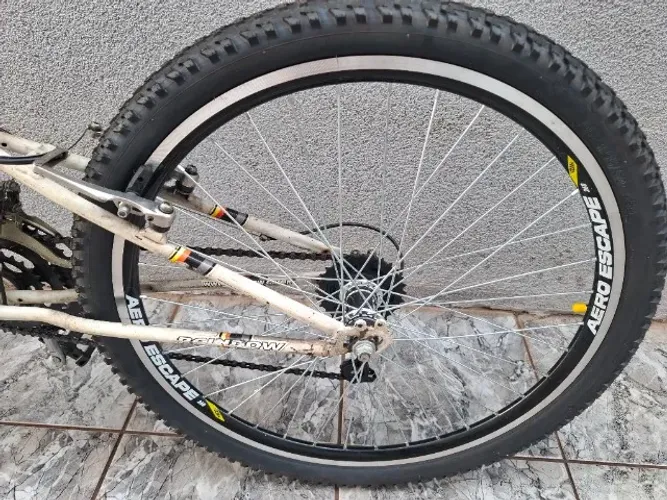 Bicicleta aro 26