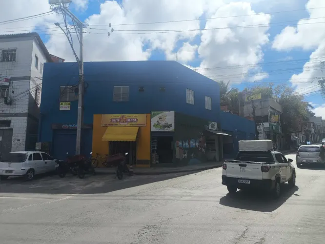 Alugo lojas e salas frente de rua na principal são Cristóvão 