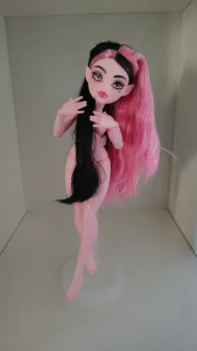 Draculaura g3 core - Monster high 