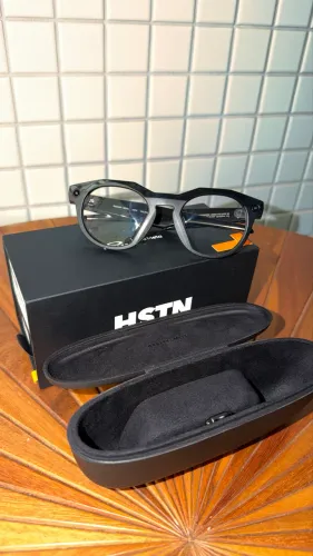 Óculos Oakley Meta HSTN