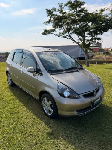 Honda Fit LXL 1.4/ 1.4 Flex 8v/16v 5P Aut. 2005