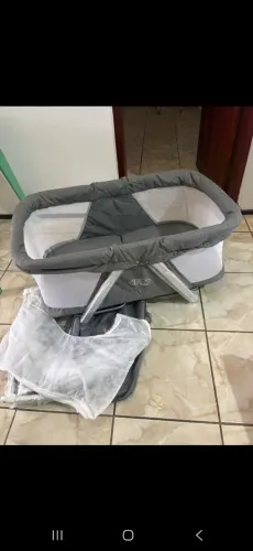 Moisés Berço Portátil Com Balanço Até 9kg Comfy Maxi Baby