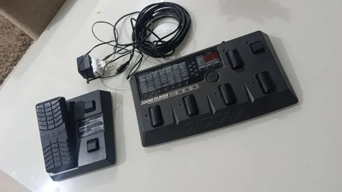 Pedaleira zoom player 3000