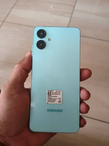 Samsung Galaxy A06 128 GB 