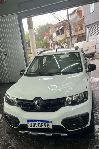 Renault Kwid Outsider 1.0 Flex 12V 5P Mec. 2020