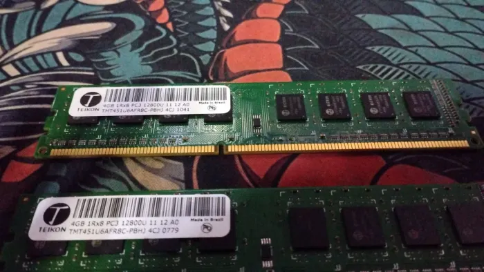 4 Memórias ram ddr3 de 4gb. Tt16gb