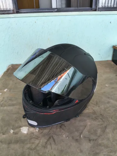 Capacete x11 pintado com viseira fumê