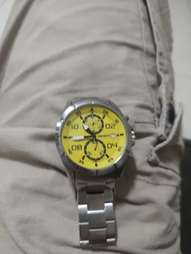 Relógio Orient a prova d'água.