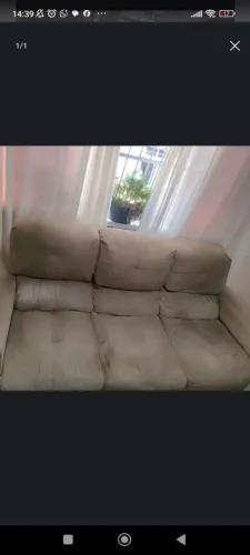 Sofá Retrátil 3 lugares  bem conservado! Ideal para quem faz reparos. ?250,00 à vista.