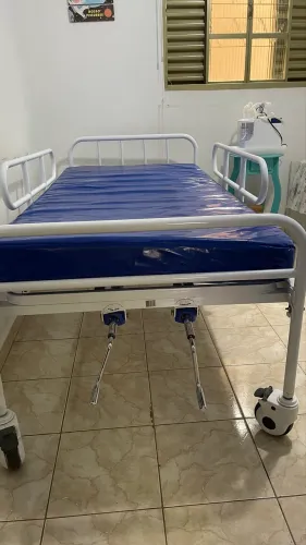 CAMA HOSPITALAR SEMI NOVA