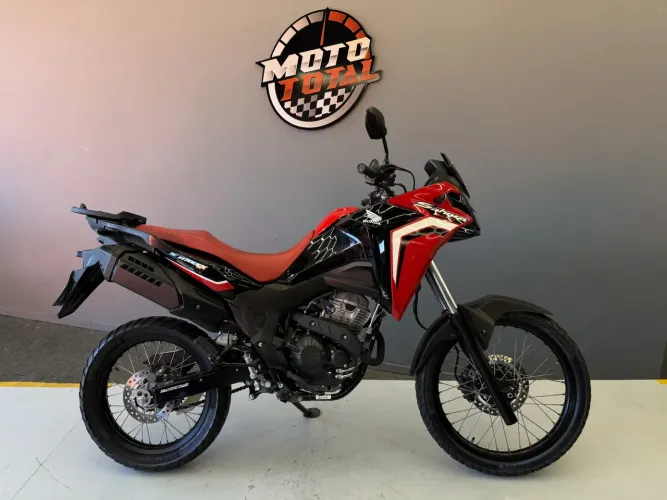 Honda Xre 300 sahara rally 2025