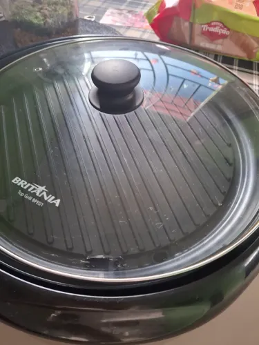 o Top Grill Britânia BPE01 1200W