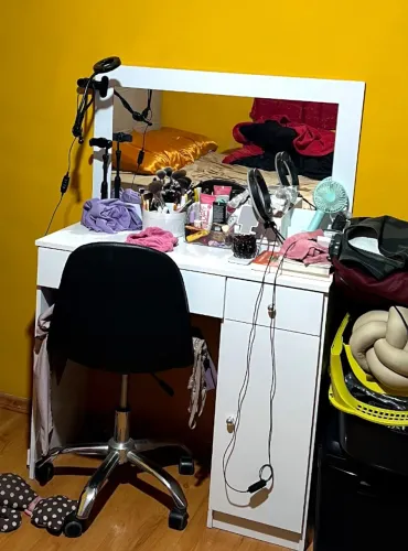 PENTEADEIRA DEMÓBILE GLÓRIA SLIM COM ESPELHO