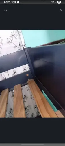 Cama suspensa