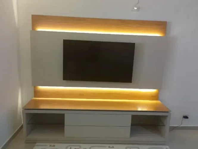 Rack com painel (retira e transporte por conta do comprador)