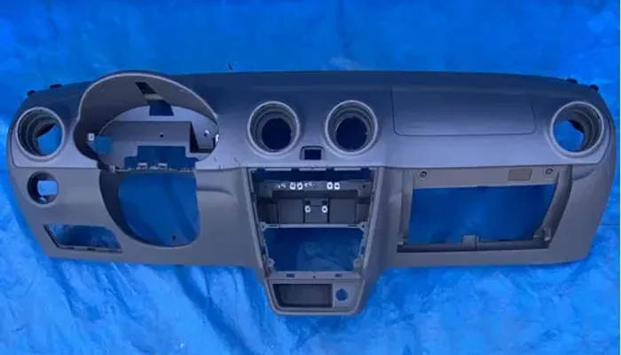 Painel Tabelier Vw Gol G5 2010 A 2014 / Detalhes Preto