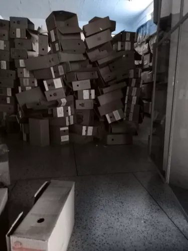 Lote com 200 Caixas de Papelão para Arquivo Morto - Ótimo Preço