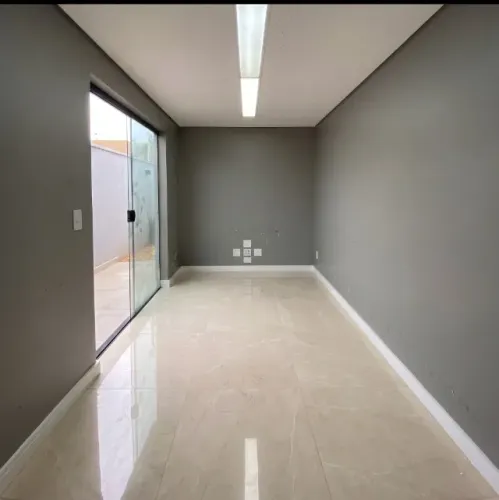 Container 6 metros reformado com 5 anos de uso - em ótimo estado!