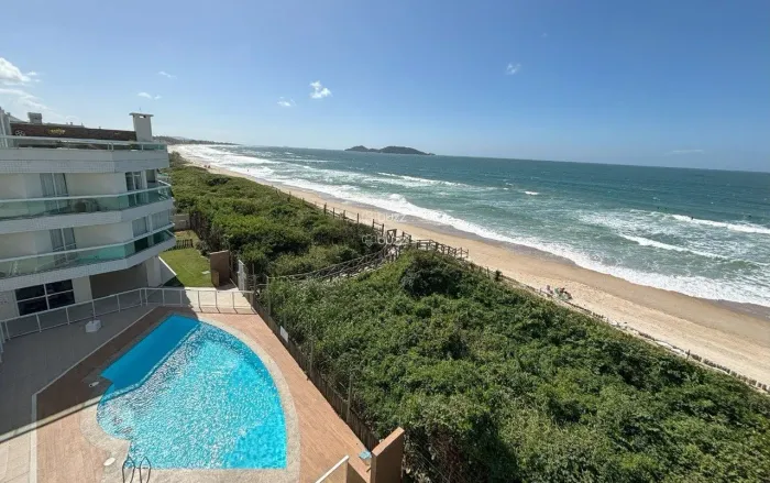 Apartamento de 1 Dormitório - Frente Mar, Mobiliado, com Vista Deslumbrante!