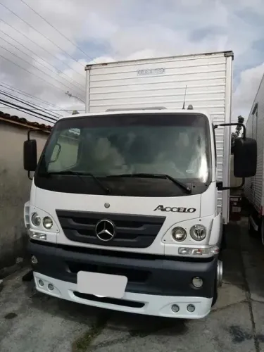 Mb accelo 1016 bau 2013
