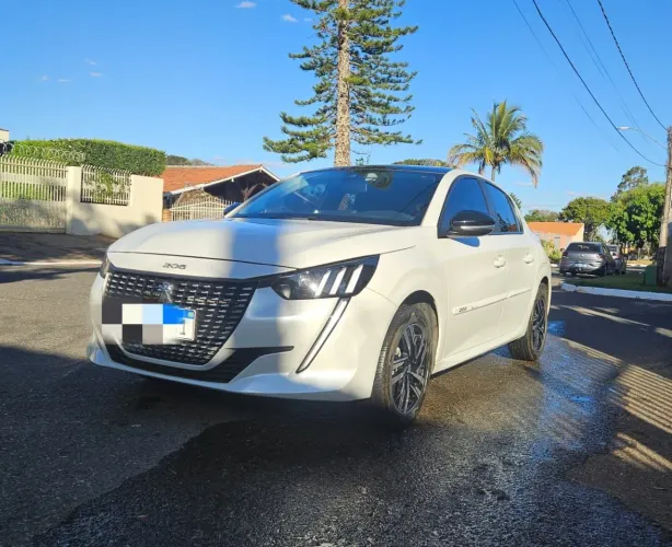 Peugeot 208 Griffe 1.0 Tubo Flex 5P Aut. 2024