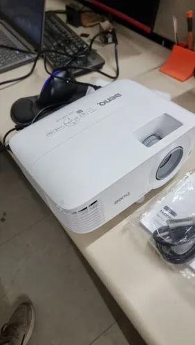Projetor benq ms 550