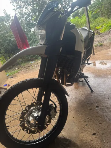 Xt 660r 