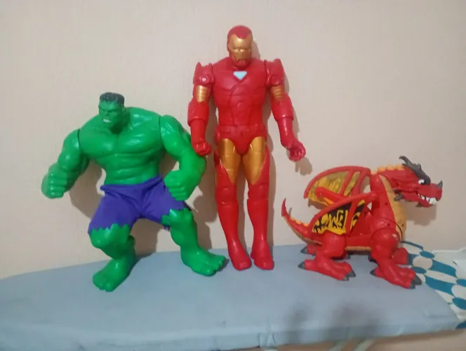 Bonecos para criança 